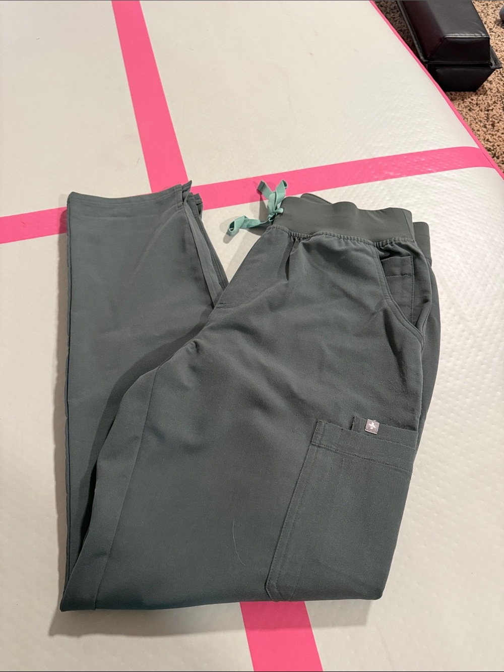 Figs Women's yola pants